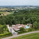 Bed and Breakfast A L Ombre Des Chenes Moissac