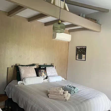 A L Ombre Des Chenes 3* Moissac
