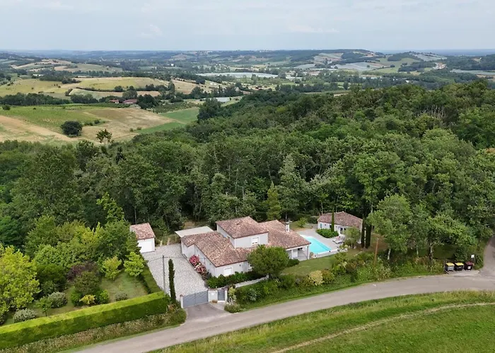 Bed & Breakfast A L Ombre Des Chenes Moissac