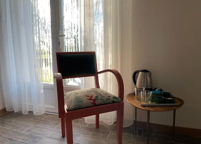 Bed & Breakfast A L Ombre Des Chenes