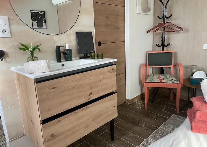 Bed & Breakfast A L Ombre Des Chenes Moissac